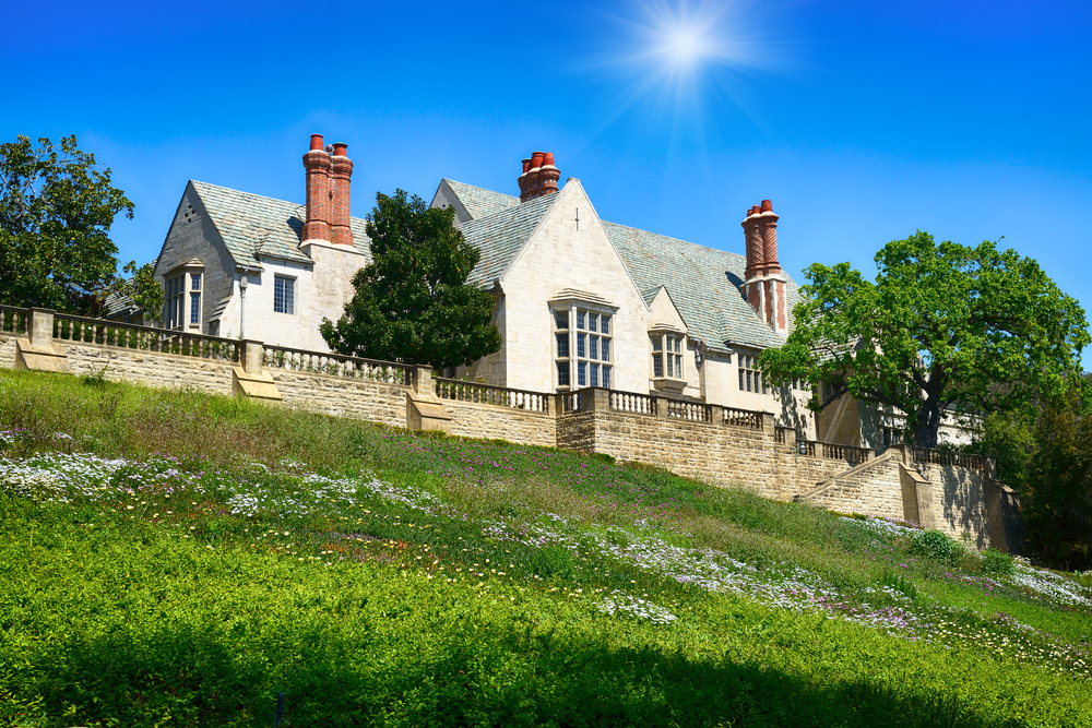 Greystone Mansion